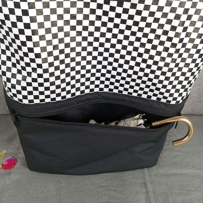 Mochila de cuero trapezoidal impermeable para senderismo y viajes de negocios
