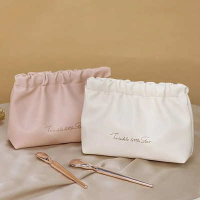 Logotipo personalizado Maquillaje Bolso de viaje Suministros de aseo Bolso de lápiz labial Bolso de almacenamiento Auriculares Joyería Bolso de primavera Mini Bolso cosmético bolso de mujer bolso de mano