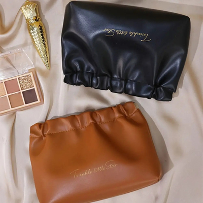 Logotipo personalizado Maquillaje Bolso de viaje Suministros de aseo Bolso de lápiz labial Bolso de almacenamiento Auriculares Joyería Bolso de primavera Mini Bolso cosmético bolso de mujer bolso de mano